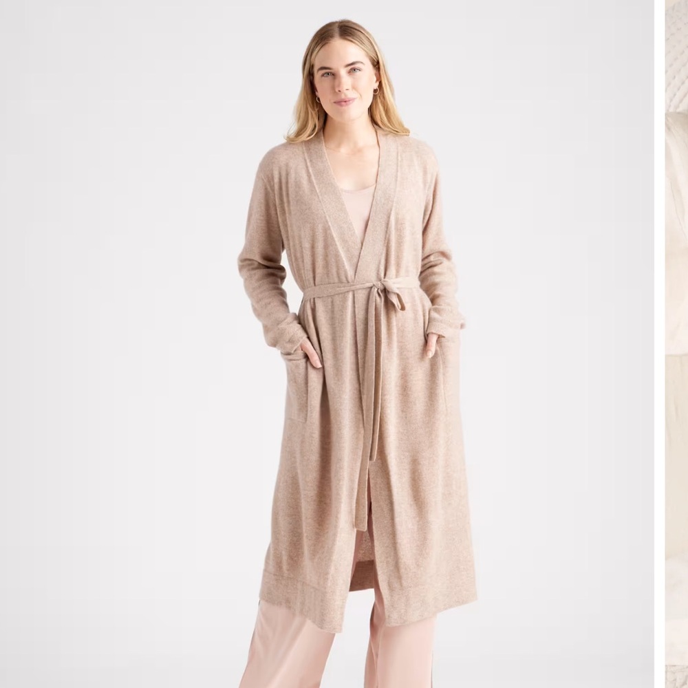 Quince NWT Women's Mongolian Cashmere Robe Oatmeal Medium